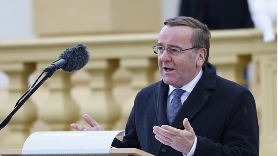 德国防长皮斯托留斯 资料图