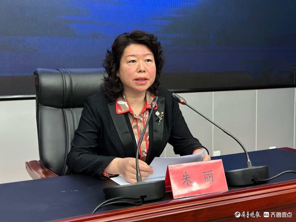 泰安市文旅局展开4月份“报账露脸”大讲堂，26人现场脱稿述职