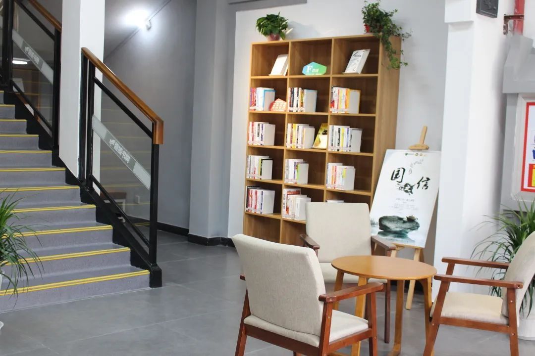 咸宁市区又一处香城书房敞开！你去打卡了吗？