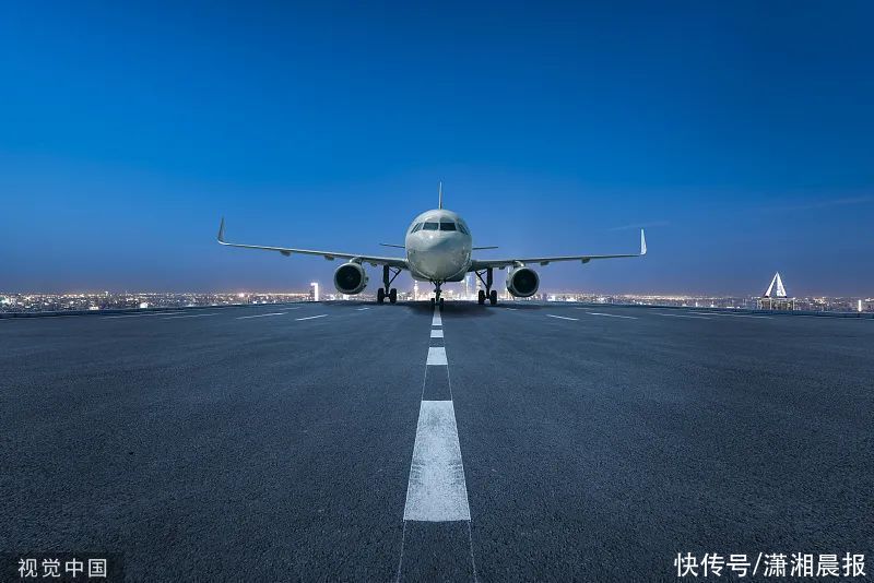 飞机延误90分钟,只因乘客忘带手机回来?国航回应 飞机延误90分钟,只因乘客忘带手机回来?国航回应