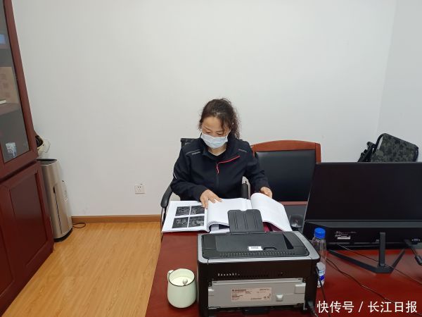 勇士献身后,妻女做了同一个挑选 勇士献身后,妻女做了同一个挑选