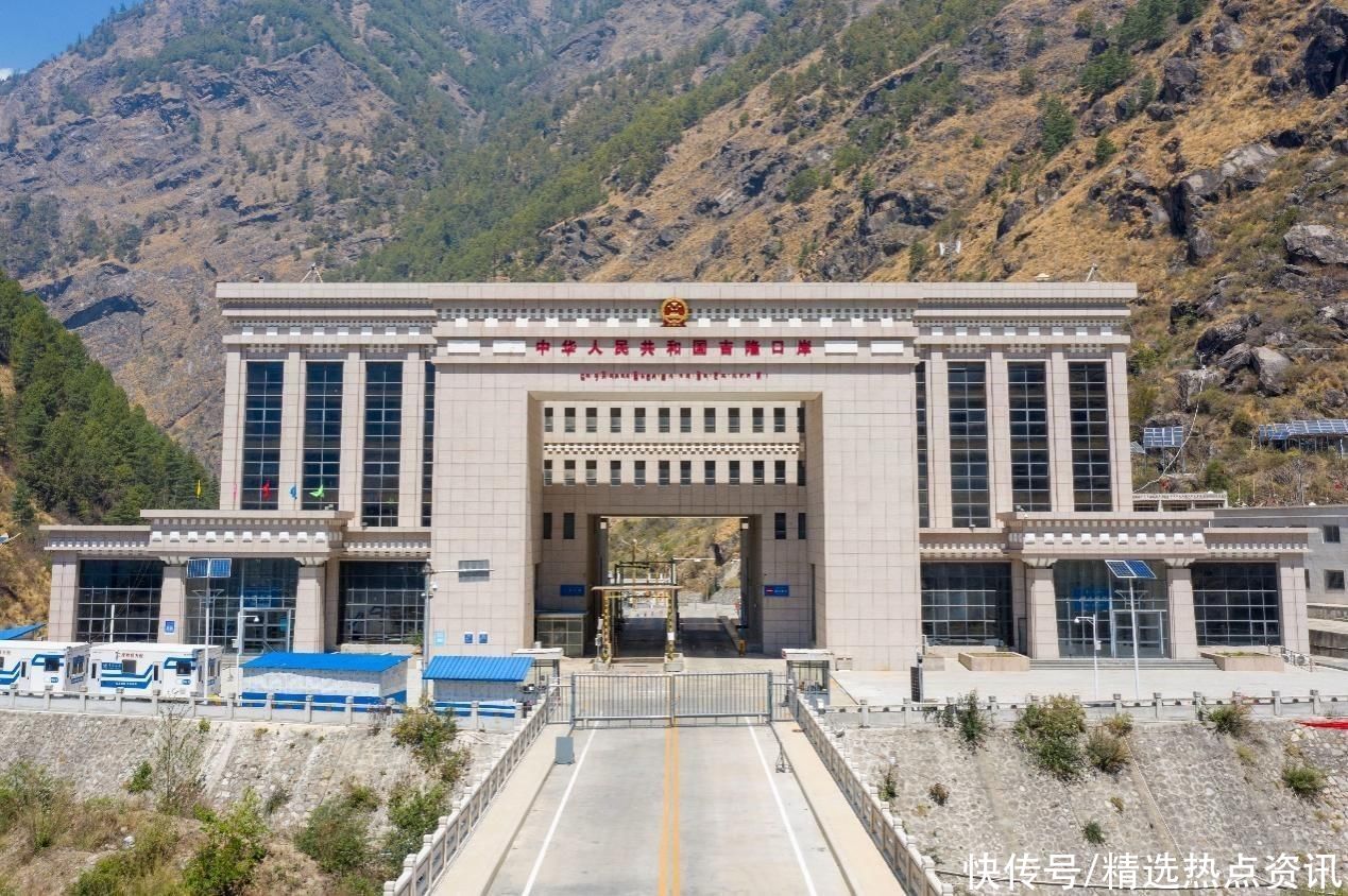 寻访最美戍边人｜“严守国门安全 擦亮‘国门手刺’是咱们的崇高使命”