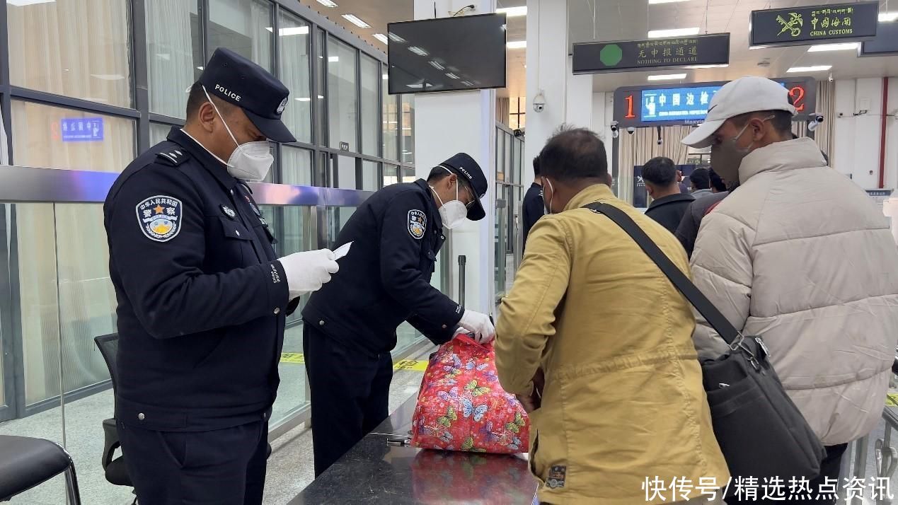 寻访最美戍边人｜“严守国门安全 擦亮‘国门手刺’是咱们的崇高使命”