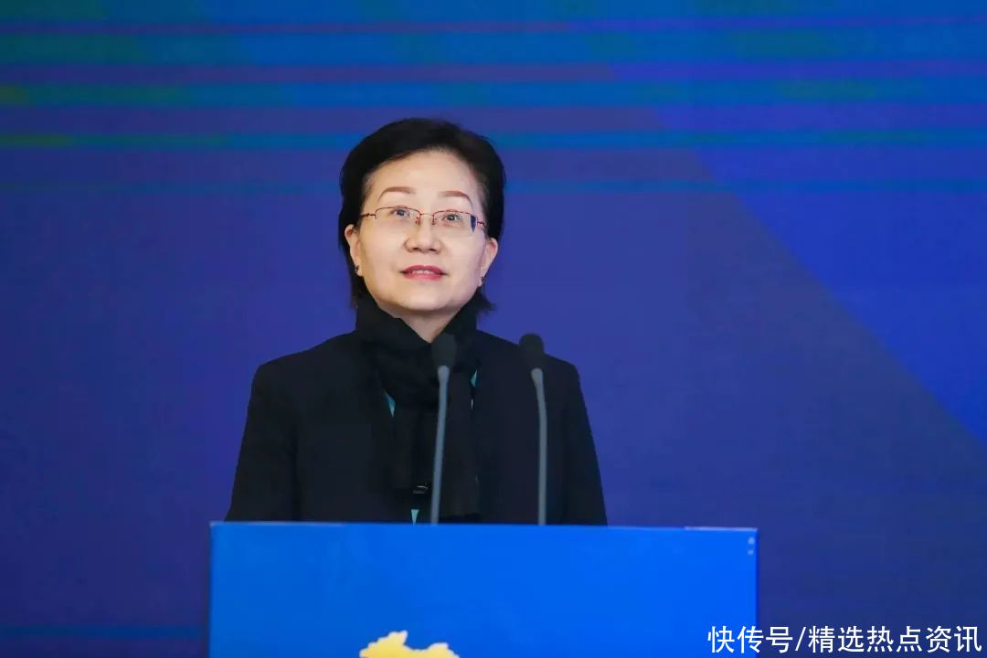 “靠谱服务·未来可‘7’”——普陀工会举行“朱雪芹员工法援工作室”七周年主题活动暨员工维权专家论坛 “靠谱服务·未来可‘7’”——普陀工会举行“朱雪芹员工法援工作室”七周年主题活动暨员工维权专家论坛