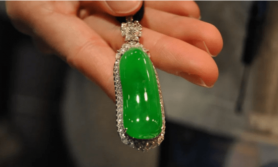 卖爆了！翡翠销量忽然“暴增”，出货量翻了5倍，职业或迎来新开展机会！