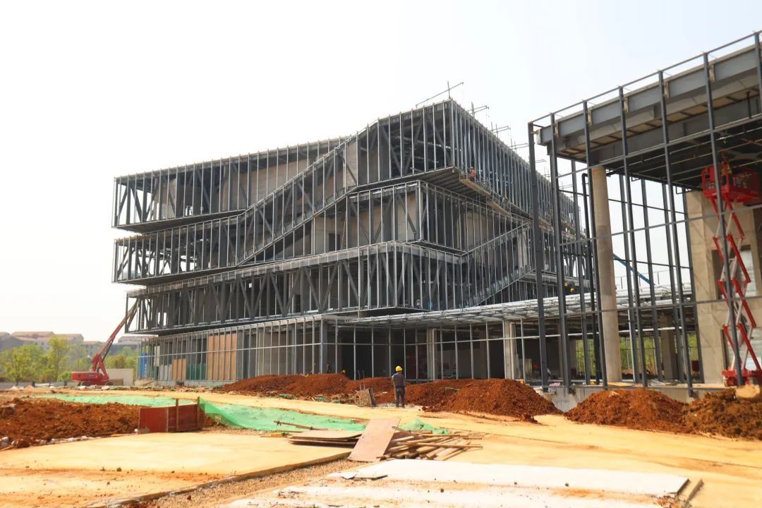 正在施工！武汉新城新手刺露脸鄂州