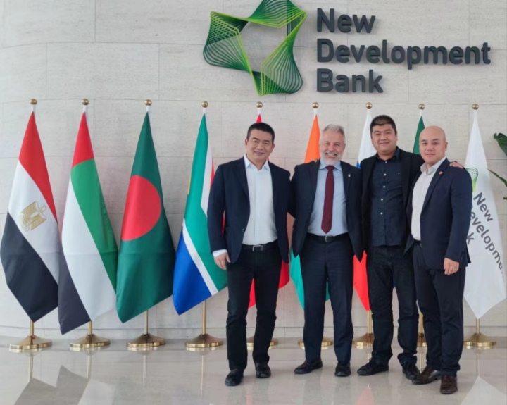 微信图片_20230412193825.jpg 微信图片_20230412193825.jpg