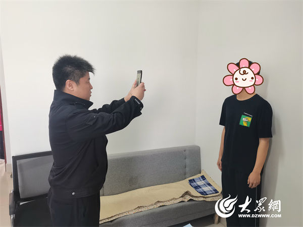 到医院、到校园……东阿公安户籍窗口暖心警事儿不停歇 到医院、到校园……东阿公安户籍窗口暖心警事儿不停歇