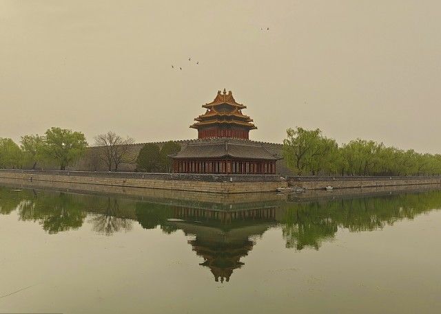 沙尘暴蓝色预警继续，北方沙尘影响将继续至本周末