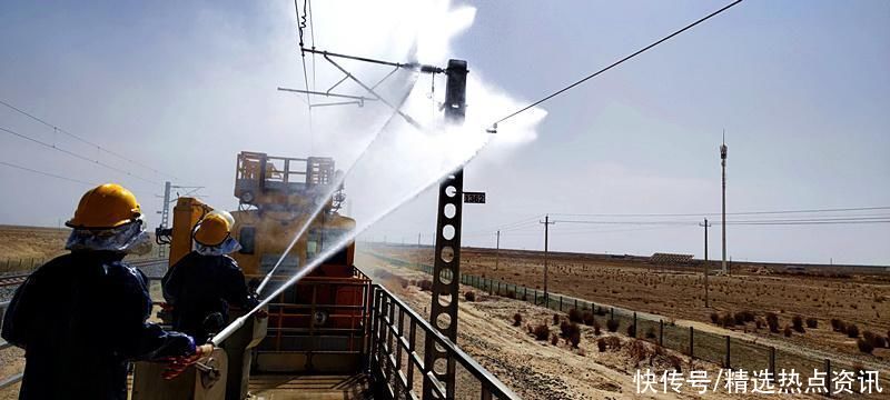 盐污冲刷 保证青藏高原“万丈盐桥”疏通运转