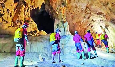 【大美中国】乐山乐水更乐业