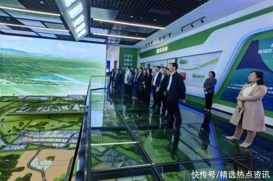 “创业中华·侨涌泉城——侨界代表人士走进钢城暨现代化高品质美丽钢城推介会”成功举办