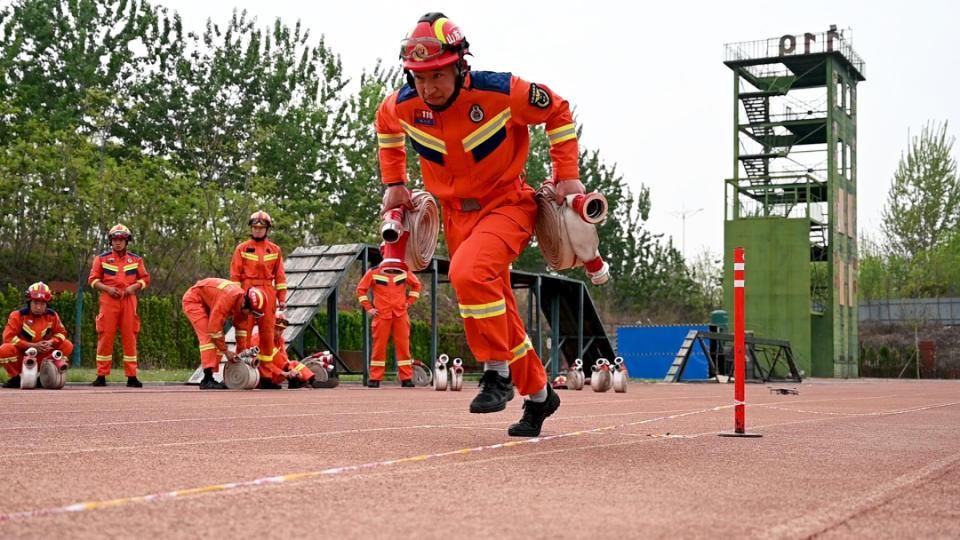 选手潜力全迸发,潍坊消防救援支队第二届消防运动会满意落幕 选手潜力全迸发,潍坊消防救援支队第二届消防运动会满意落幕