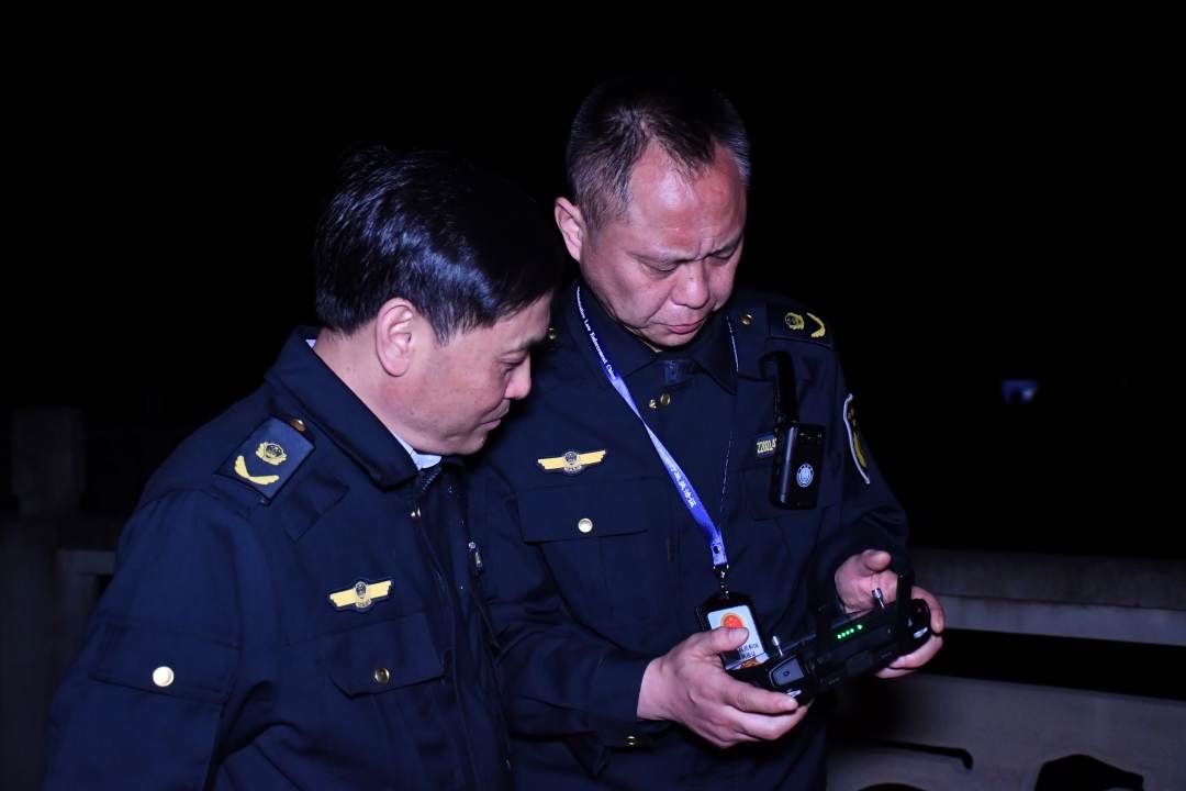 黔江:禁钓期“零点行动” 重拳打击不合法捕捉 黔江:禁钓期“零点行动” 重拳打击不合法捕捉