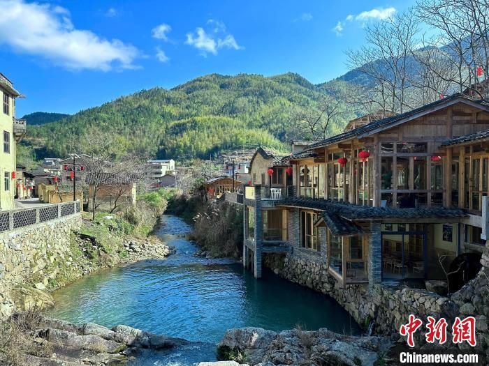 乡约福建：以水为媒 提高生态“颜值”留住乡愁
