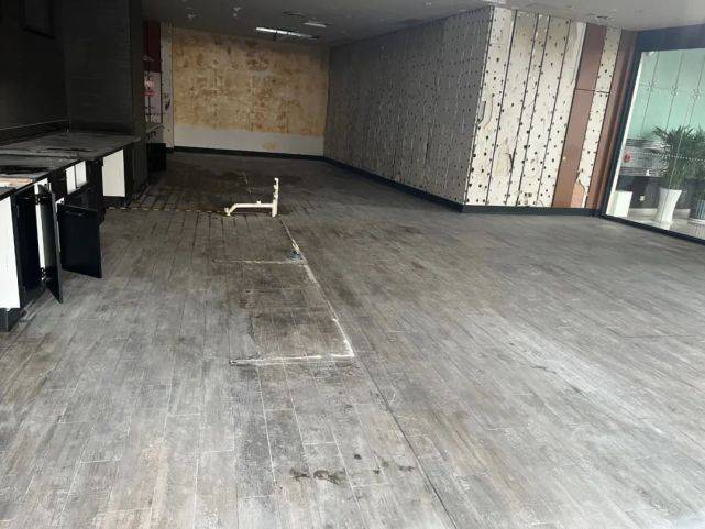 青岛首家星巴克闭店