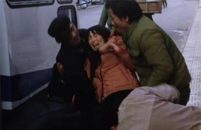 彭洪菊:4年拐卖85人后消失,12年后,警方发现她被同行拐卖 彭洪菊:4年拐卖85人后消失,12年后,警方发现她被同行拐卖