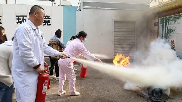 潍坊市消防救援支队敏捷安排展开医疗卫生安排消防安全专项查看 潍坊市消防救援支队敏捷安排展开医疗卫生安排消防安全专项查看