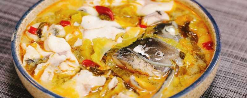 餐馆78元酸菜鱼结账时变288元 拍视频被店主威胁