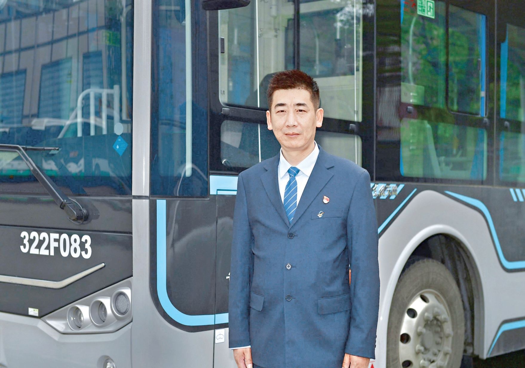 争当新年代公交先锋 武汉公交再添三位劳模