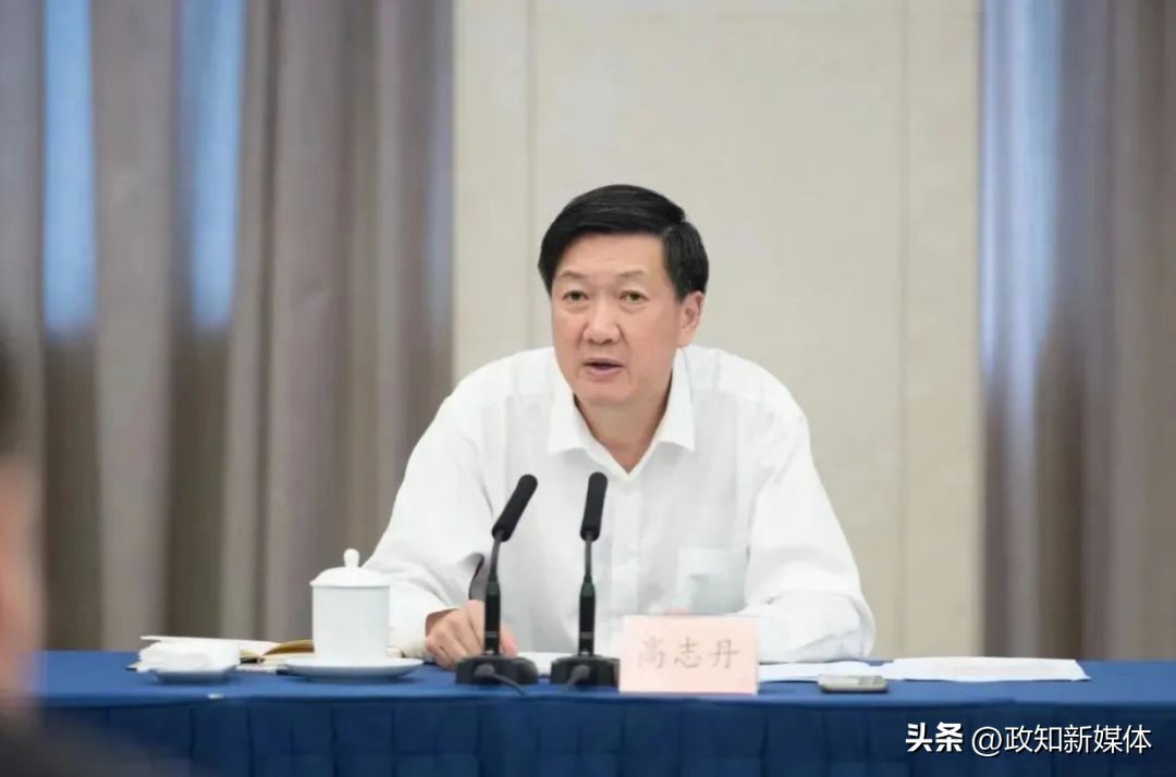 两名足协前高层官员落马当天，体育总局举行重要会议