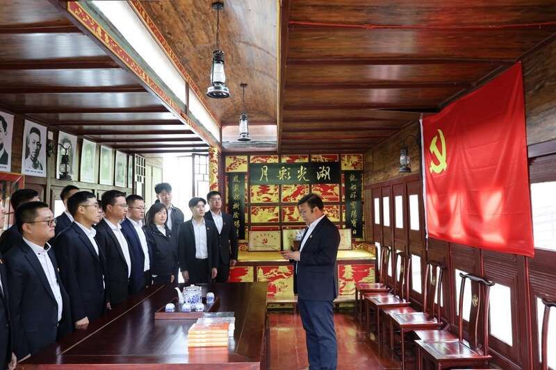 中建五局北京公司(京津)展开“五四”纪念活动 中建五局北京公司(京津)展开“五四”纪念活动