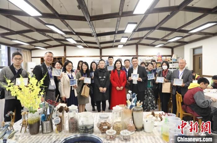 第28届华夏园丁大联欢活动在重庆举办 第28届华夏园丁大联欢活动在重庆举办