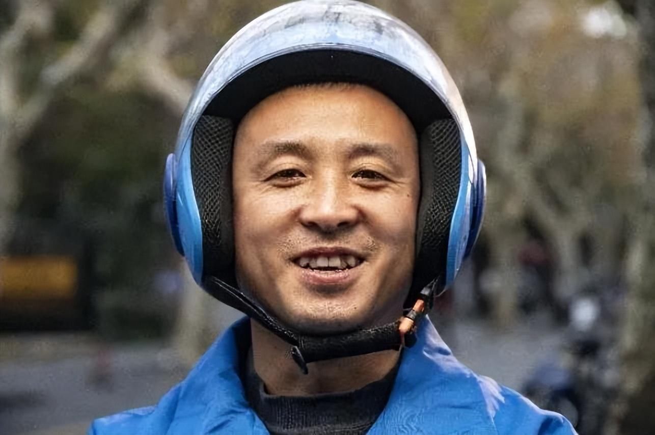 脱下戎衣，他们奏响“劳动者之歌”