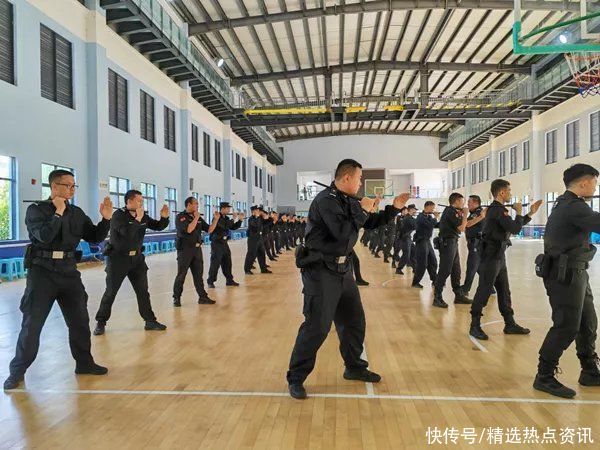 文山公安展开实战大练兵系列活动 文山公安展开实战大练兵系列活动