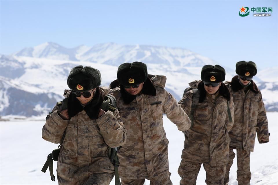 了不得的中国武士丨张瑛:海拔5681米,那里有她最顾虑的人 了不得的中国武士丨张瑛:海拔5681米,那里有她最顾虑的人