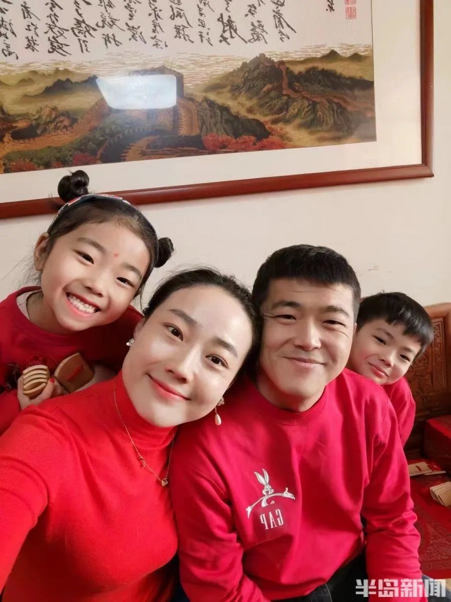 下水救人,青岛戴志磊 你可太帅了! 下水救人,青岛戴志磊 你可太帅了!