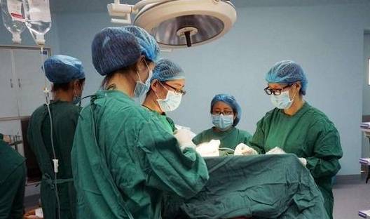 内检的为难:男医师内检“一阳指”,一些产妇以为被“占廉价” 内检的为难:男医师内检“一阳指”,一些产妇以为被“占廉价”