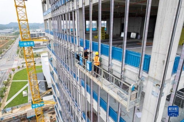 假期里的劳作者