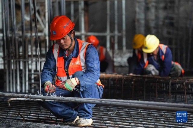 假期里的劳作者