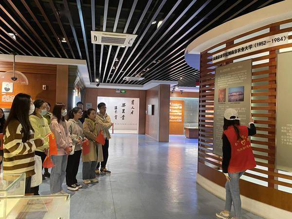 南京市六合区城管局展开系列活动留念五四运动