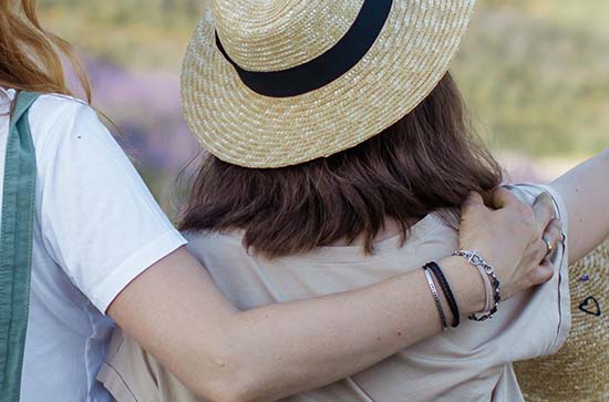 第一次过母亲节发朋友圈的心情说说文案