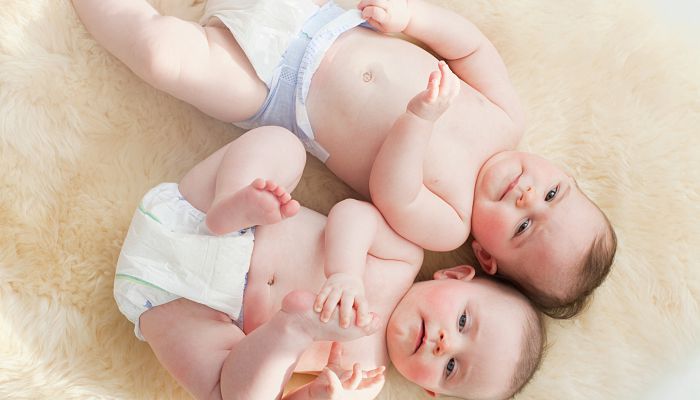 刘姓起名双胞胎 刘氏双胞胎怎么起名